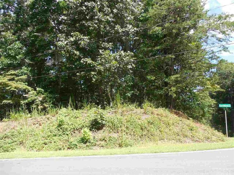 1401 Fairway Dr #3, Newton, NC 28658
