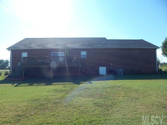 1688 Sigmon Dairy Rd, Newton, NC 28658