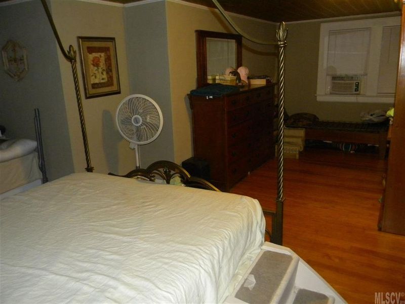 940 34th St SW, Hickory, NC 28602