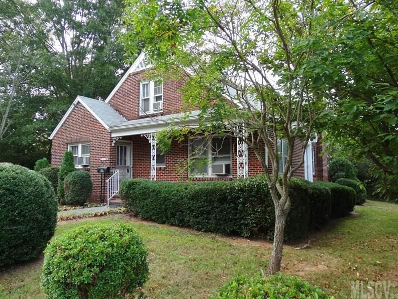 1904 Old Shelby Rd, Hickory, NC 28602