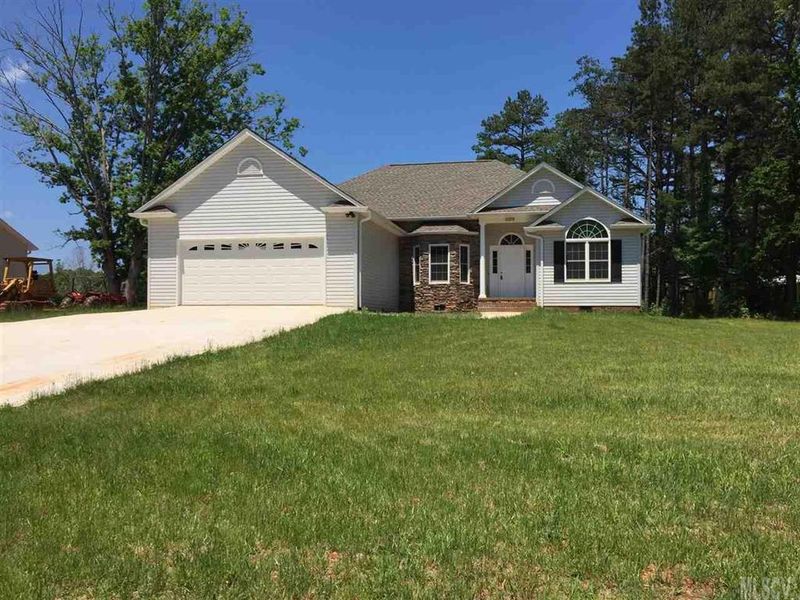 2353 Timberland Hills Dr, Newton, NC 28658