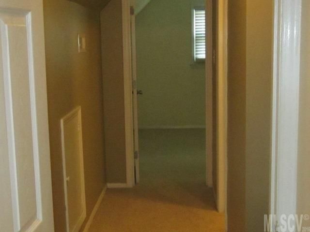 2471 23rd Ave Pl NE, Hickory, NC 28601