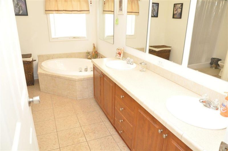 424 Pressly Farm Rd, Stony Point, NC 28678