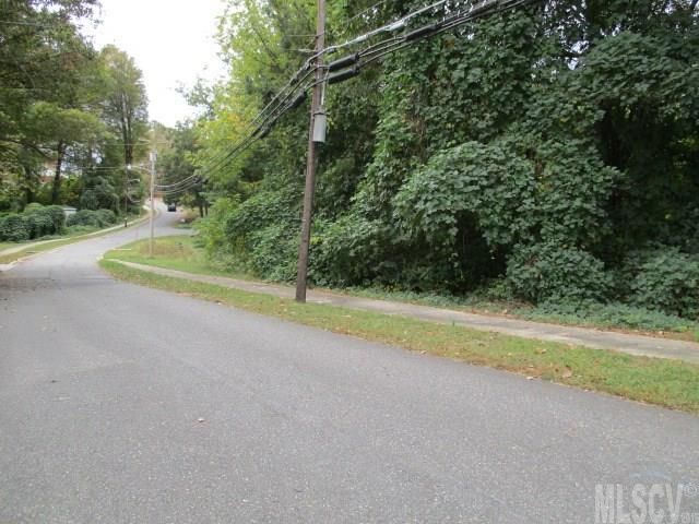 417 N Academy St, Lincolnton, NC 28092