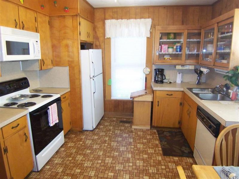 3401 14th Ave SW, Hickory, NC 28602