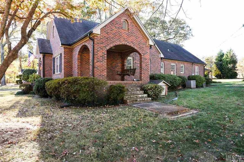 2511 E Hwy 150, Lincolnton, NC 28092