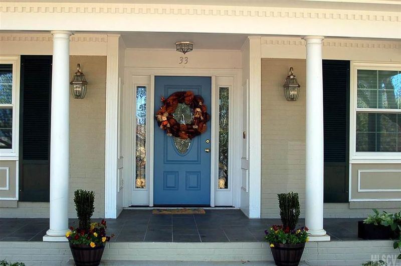33 33rd Ave NW, Hickory, NC 28601