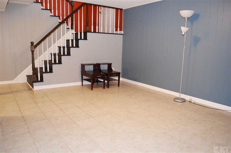 305 Parlier Ave, Conover, NC 28613