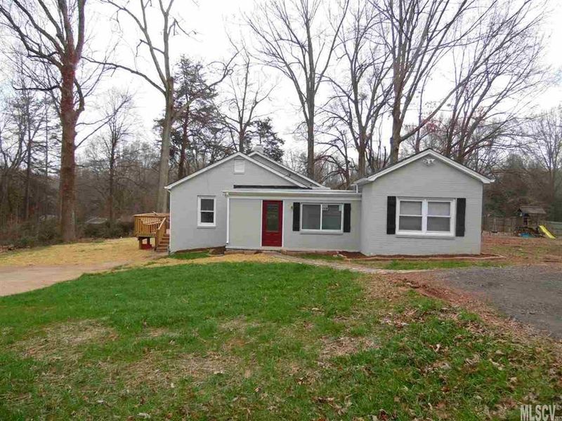 509 E East I St, Newton, NC 28658