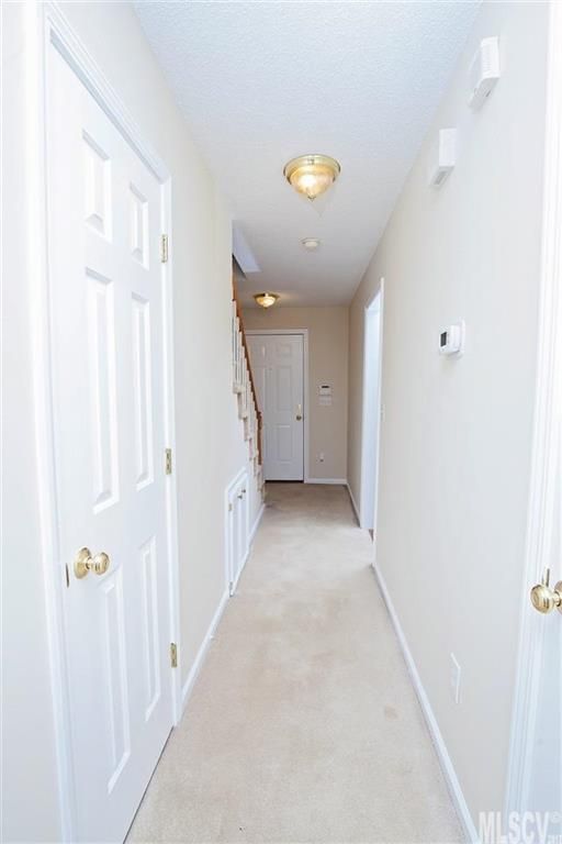 3293 White Oak Ct, Claremont, NC 28610