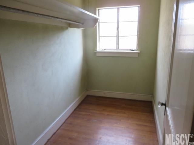 415 3rd St SE, Hickory, NC 28602