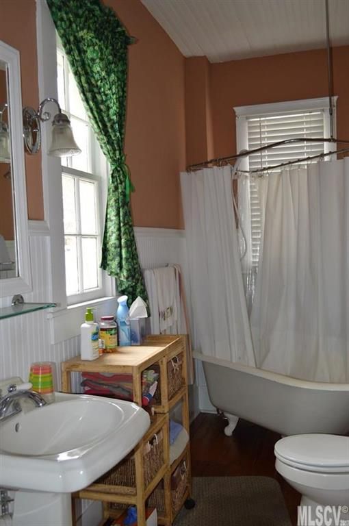 518 Poplar St, Lincolnton, NC 28092