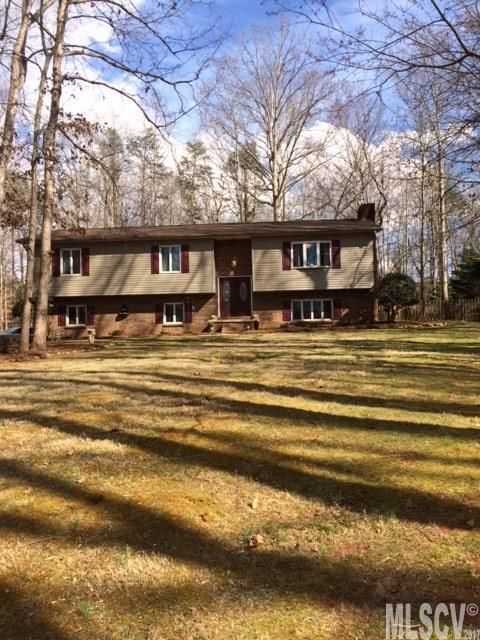 1849 Fairway Dr, Newton, NC 28658