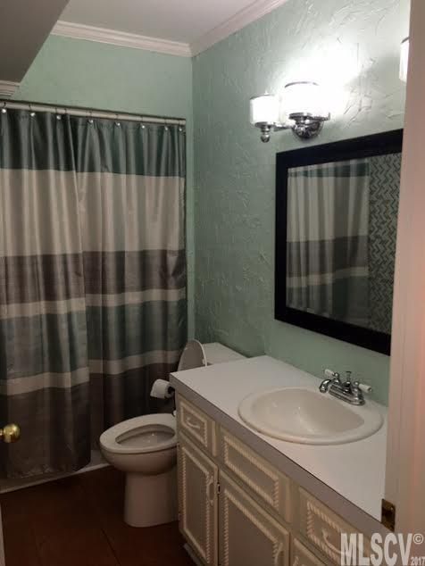 1853 22nd St NE, Hickory, NC 28601