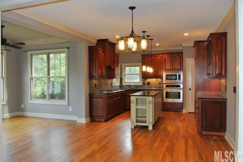 3805 Wandering Ln NE, Hickory, NC 28601