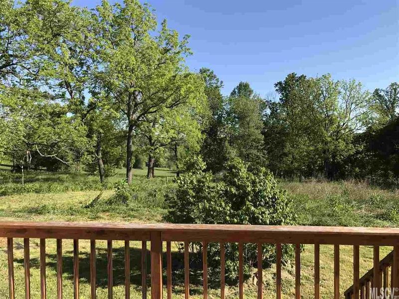 483 Chief Thomas Rd, Harmony, NC 28634
