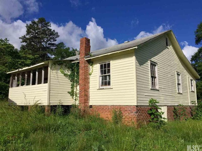1517 Redbud Rd, Lincolnton, NC 28092