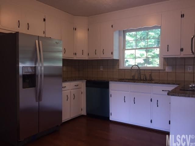 3620 Mulligan Dr NE, Conover, NC 28613
