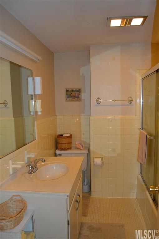 2308 13th St Dr NE, Hickory, NC 28601