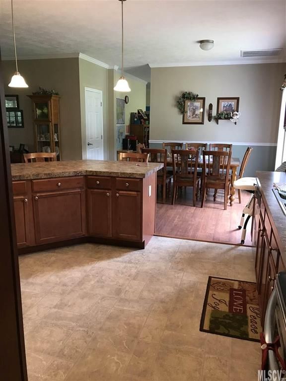2371 Kettle Creek Ct, Lincolnton, NC 28092
