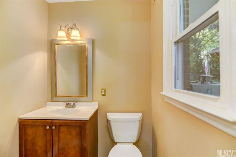 2344 23rd Ave Dr NE, Hickory, NC 28601