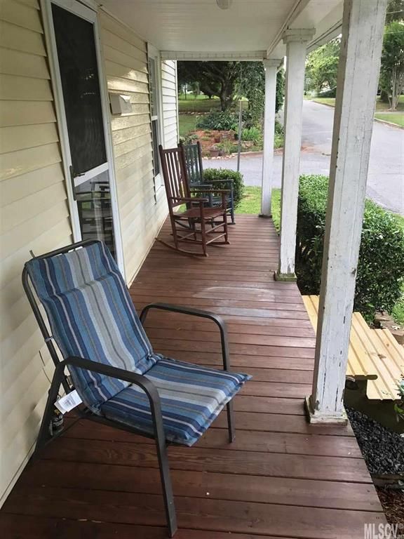 602 E Klutz St, Maiden, NC 28650