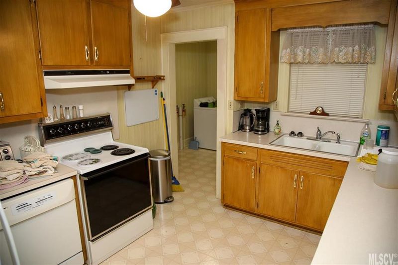 3002 Oxford School Rd, Catawba, NC 28609