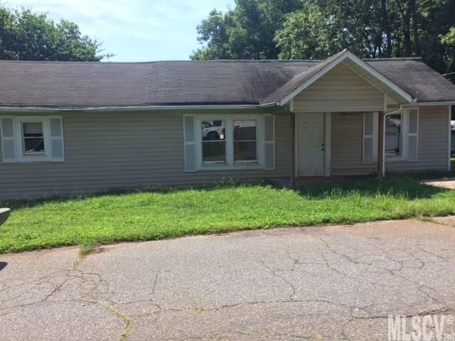 1611 N Davis Ave, Newton, NC 28658