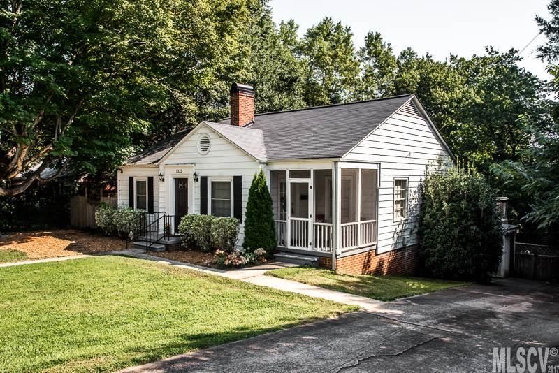 1322 11th St NW, Hickory, NC 28601