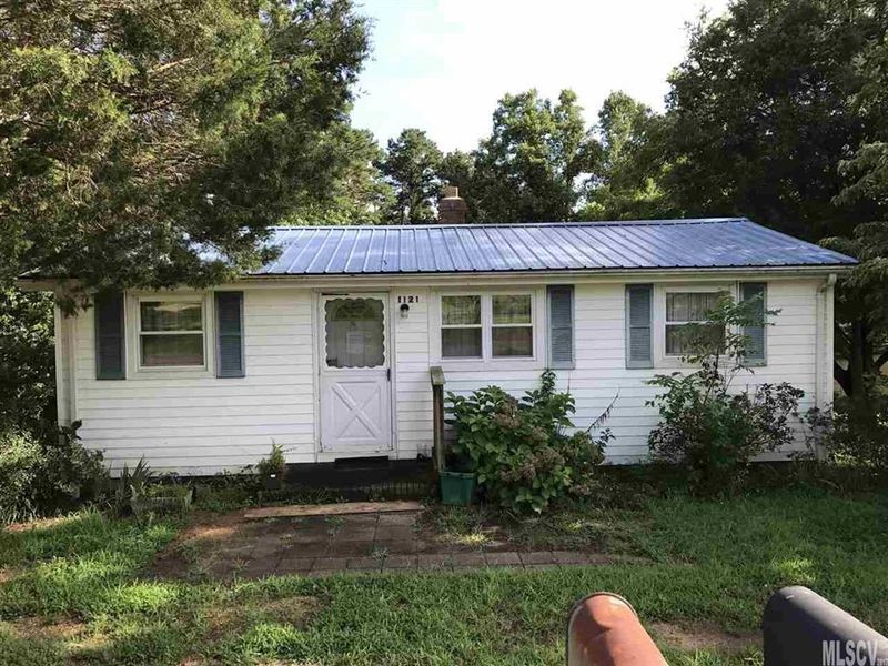 1121 County Home Dairy Rd, Conover, NC 28613