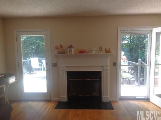 2114 Westover Rd, Hickory, NC 28602