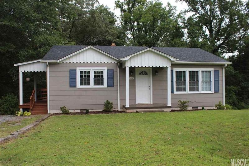 1458 18th St NE, Hickory, NC 28601