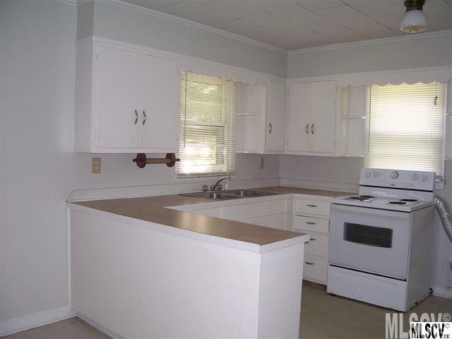 131 18th St Pl NW, Hickory, NC 28601