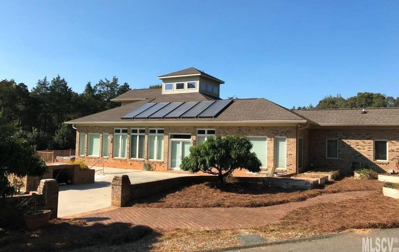 111 Rapids Rn, Iron Station, NC 28080