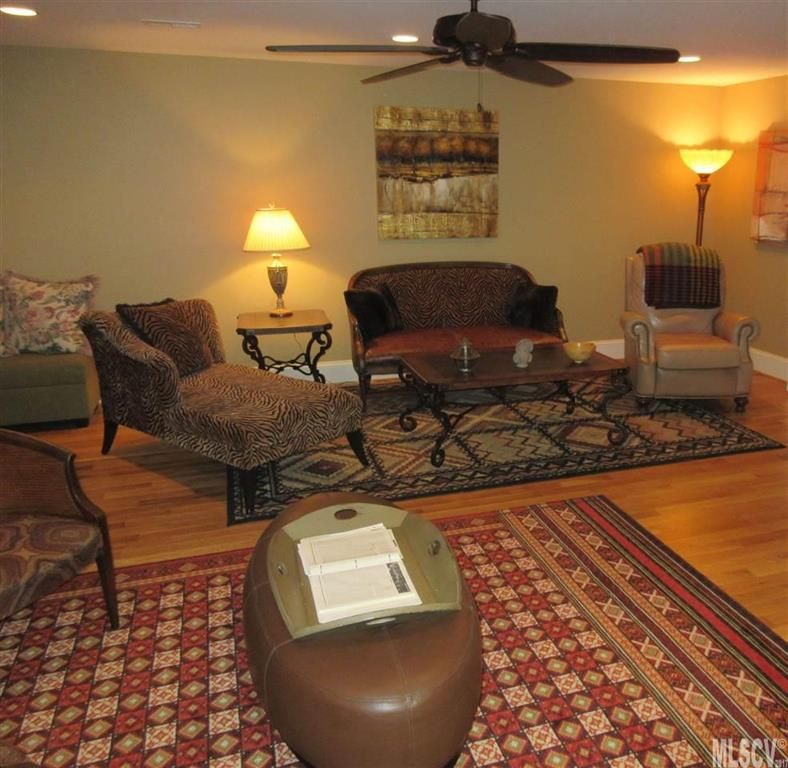 2649 Nicklaus Ct NE, Conover, NC 28613