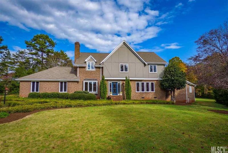 1420 Falcon Dr, Newton, NC 28658