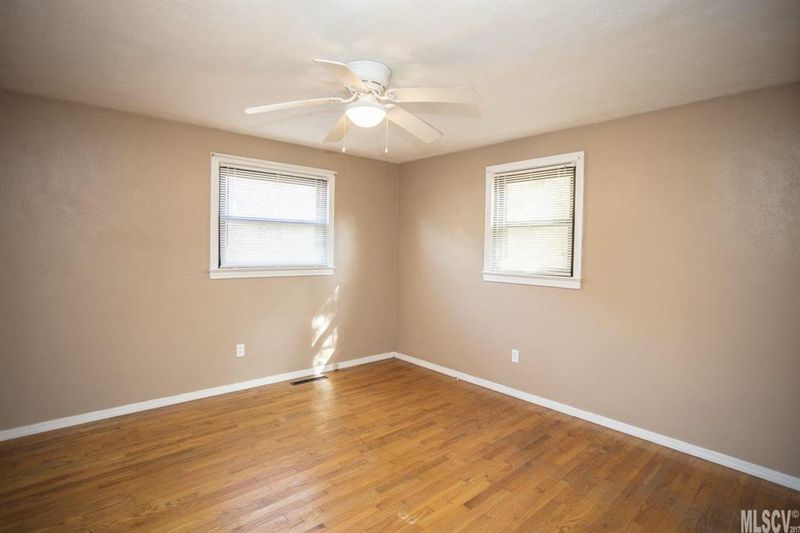 1827 Noah Pa, Conover, NC 28613