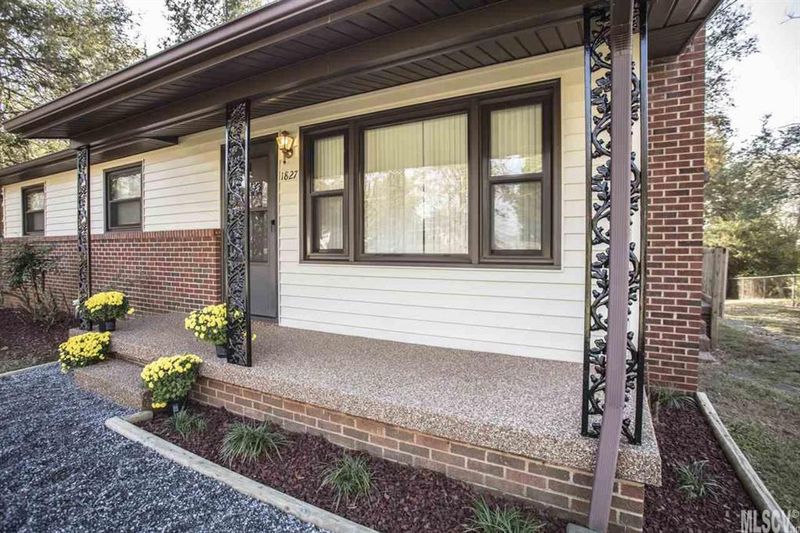 1827 Noah Pa, Conover, NC 28613