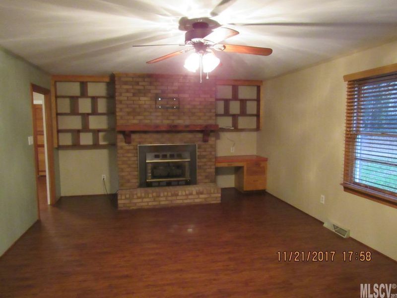 1003 1st St Dr SE, Conover, NC 28613