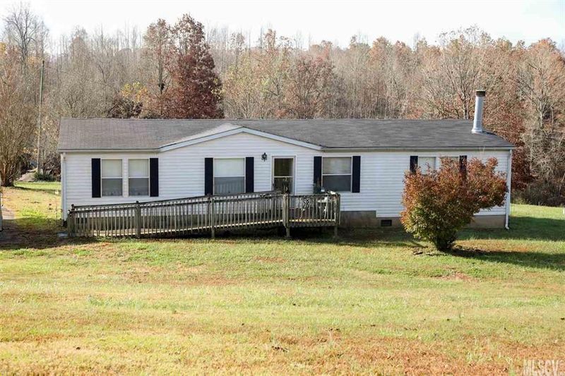 8843 Mull Rd, Vale, NC 28168