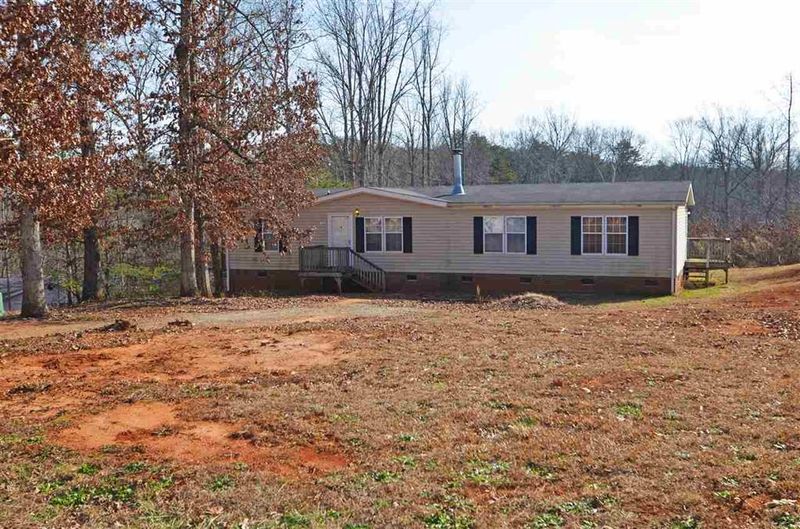 2889 Durango St, Claremont, NC 28610