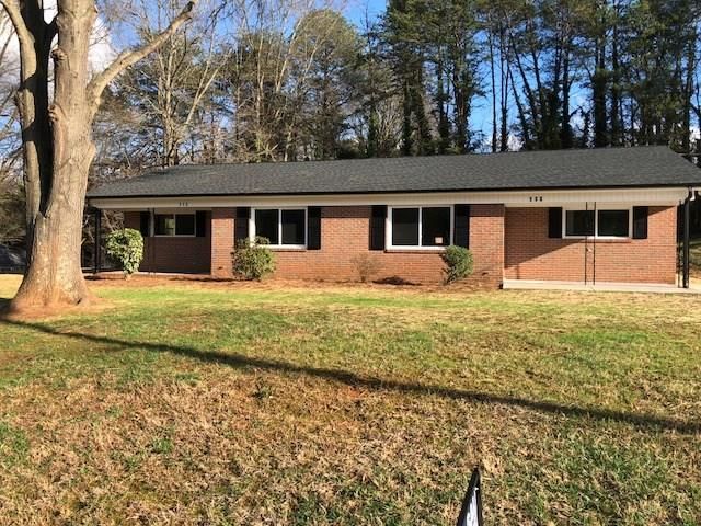 110 8th Ave NW, Conover, NC 28613