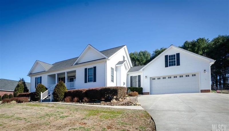 3440 Alfalfa St, Conover, NC 28613