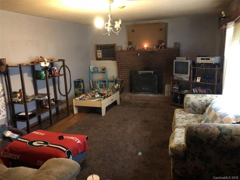 1302 12th St, Bessemer City, NC 28016