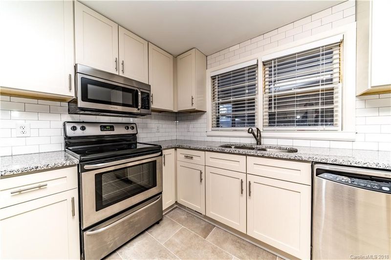 1079 Suttle Rd, Lancaster, SC 29720