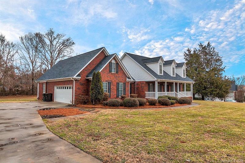 716 Creekbridge Dr, Rock Hill, SC 29732
