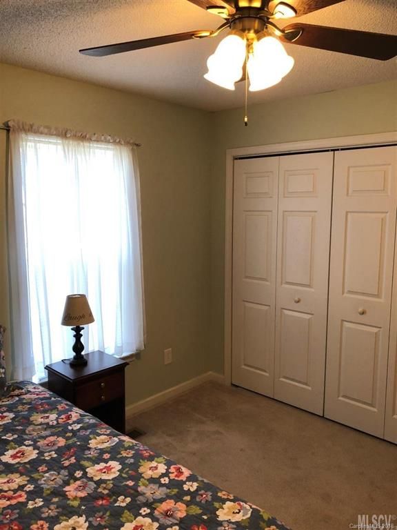 2279 Bay Ct, Newton, NC 28658