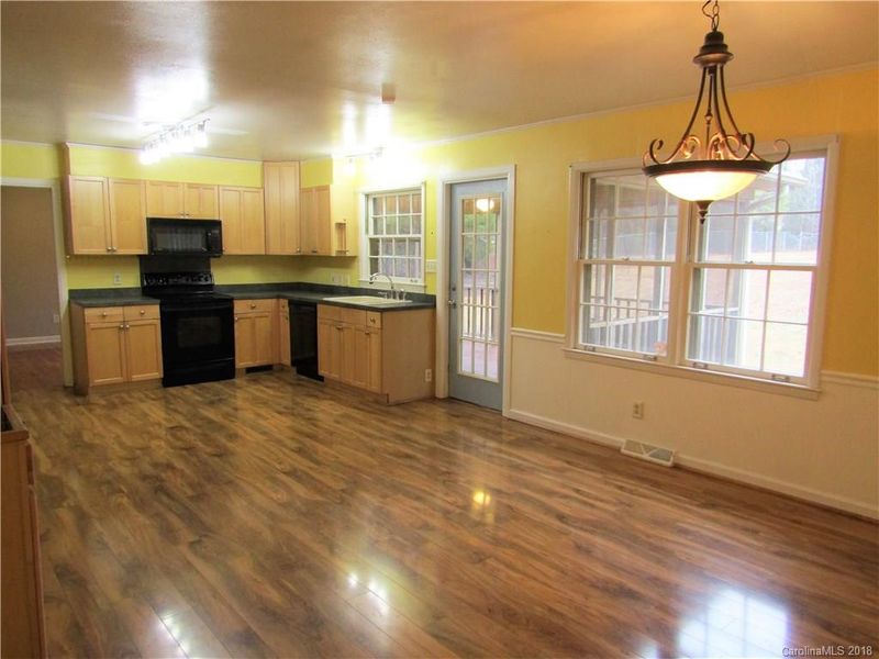 2804 Old Hickory Rd, Lancaster, SC 29720