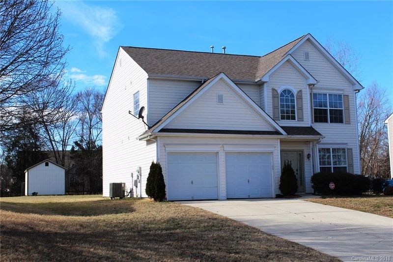 4643 Maplecrest Pl, Harrisburg, NC 28075