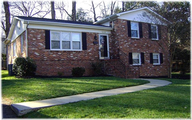 2416 Wensley Dr, Charlotte, NC 28210